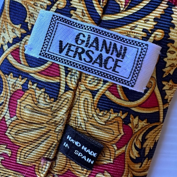 (2) Vintage Gianni Versace Silk Ties 90’s - Picture 5 of 9